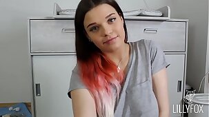 Nachbarsjunge gefickt und in die Muschi spritzen lassen
